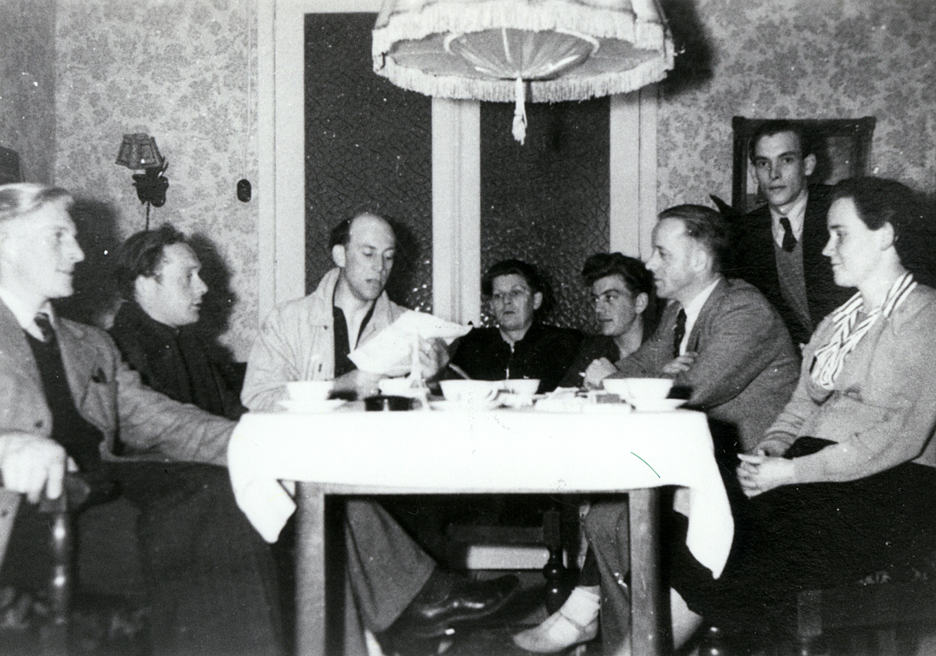 bestuursvergadering bij Jo de Boer